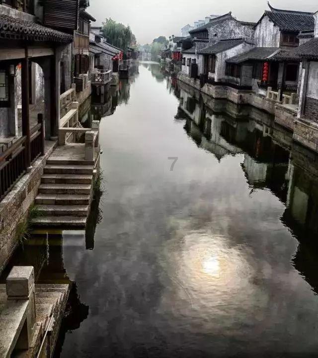 鹏翎股份:1月29日接受机构调研,华鑫证券参与